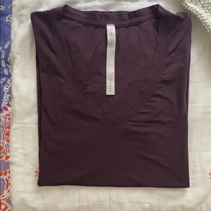 Lulu lemon shirt